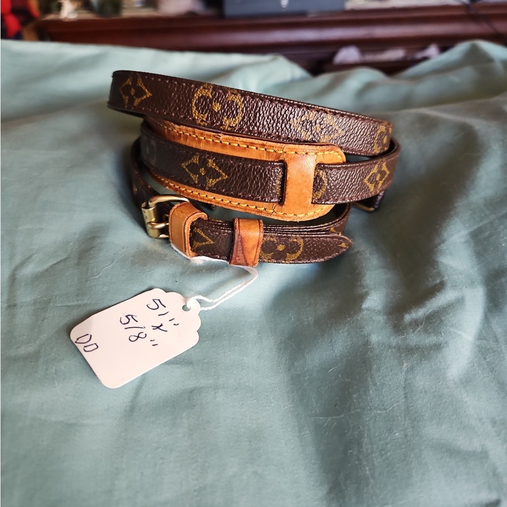 Auth Vintage Louis Vuitton Monogram crossbody strap. COME WITH UNBRANDED CLASP!! - Picture 3 of 7